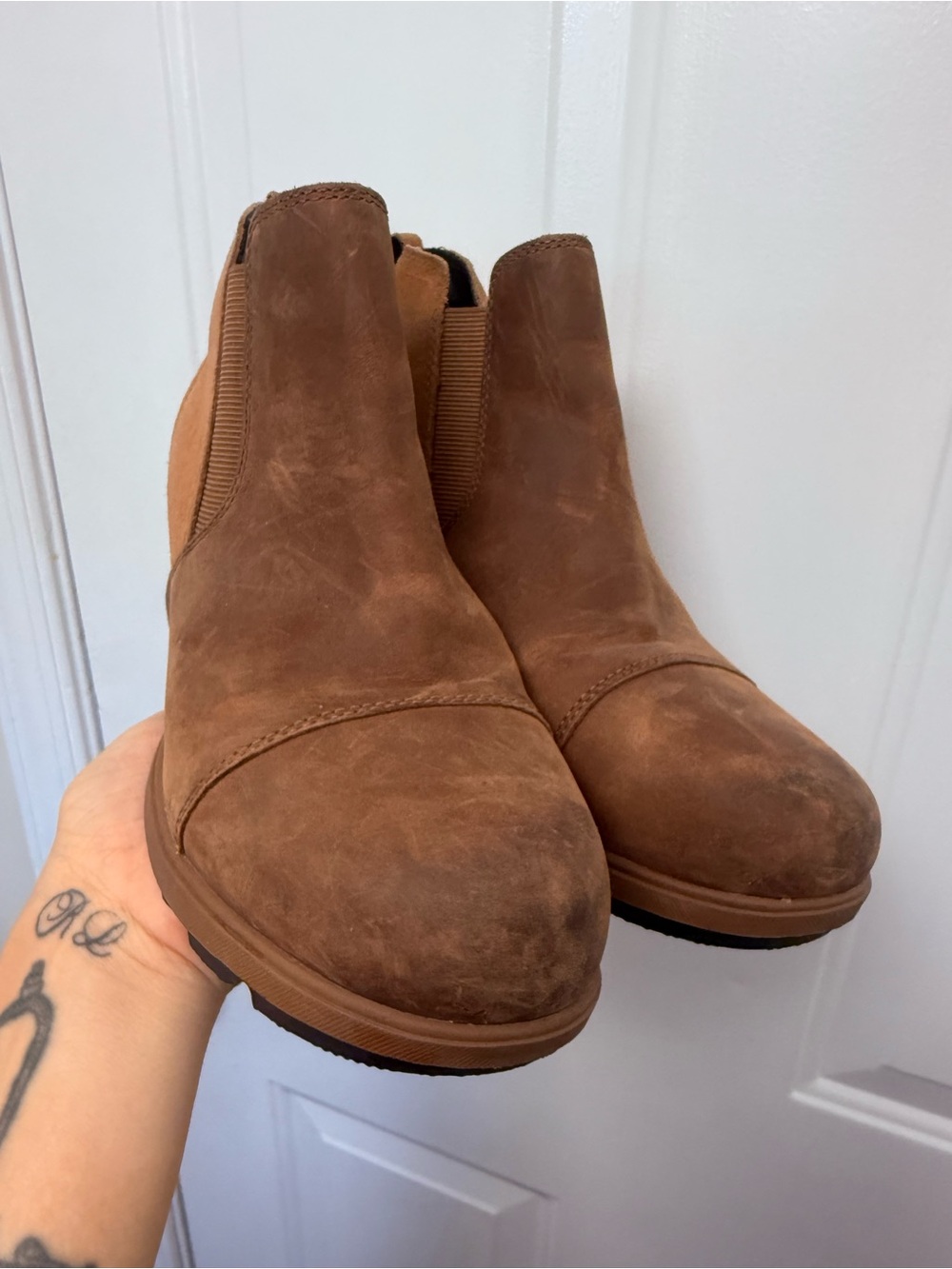 Sorel Light Brown Evie II Leather Wedge Boots 8.5 Gorpcore Outdoor Winter